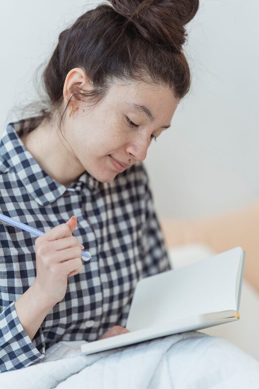 Beginner Guide to Journaling Every Day: Simple Tips to Get Started